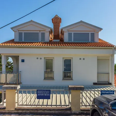 Pasalic Novi Apartment *