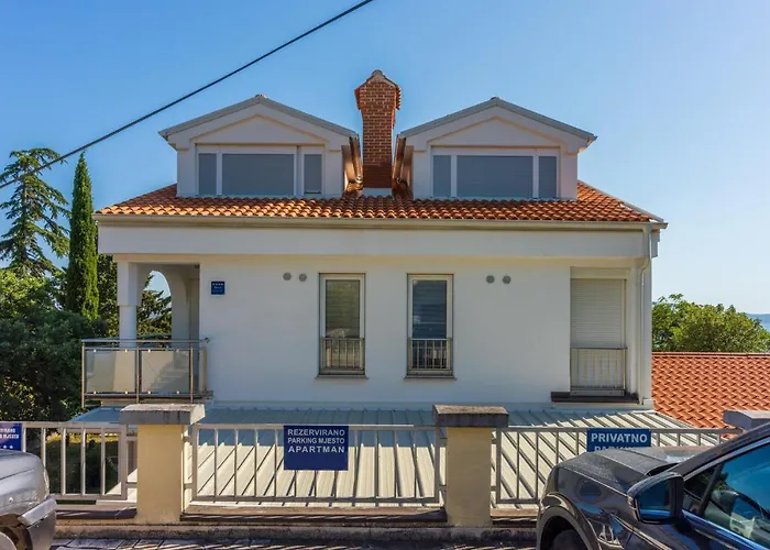 Pasalic Novi Apartment *